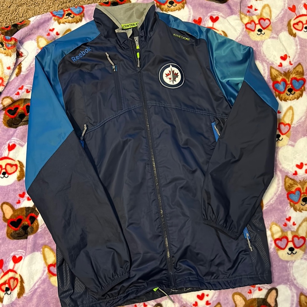 Reebok center ice Winnipeg jets zip up performance jacket size men’s medium